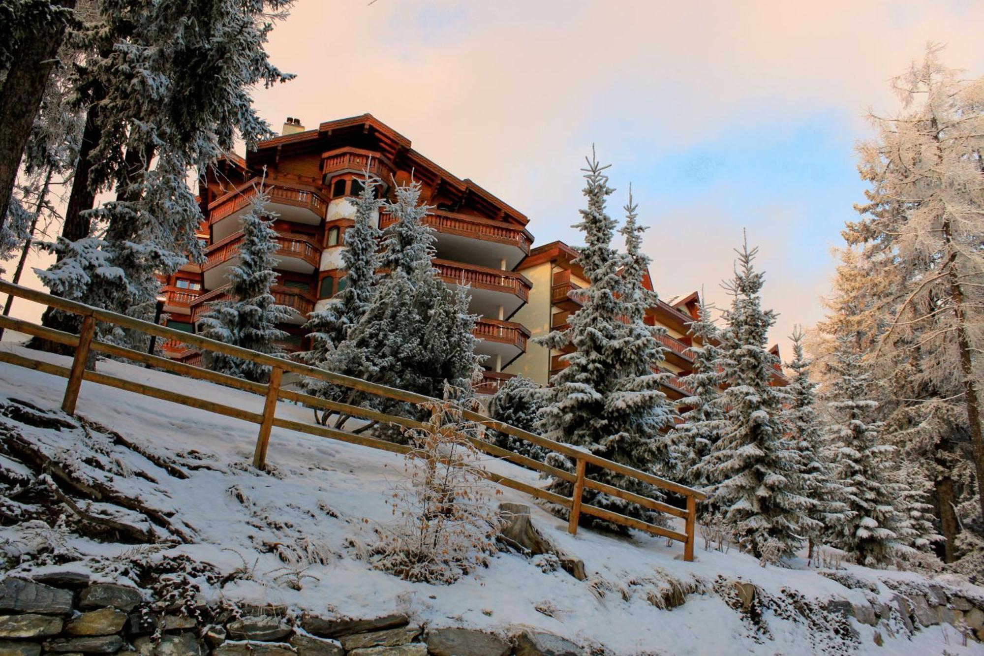 Hotel Royal Crans-Montana Eksteriør bilde